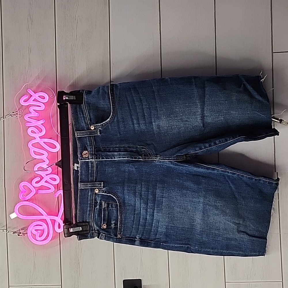 NWT WOMENS DENIM BERMUDA SHORTS